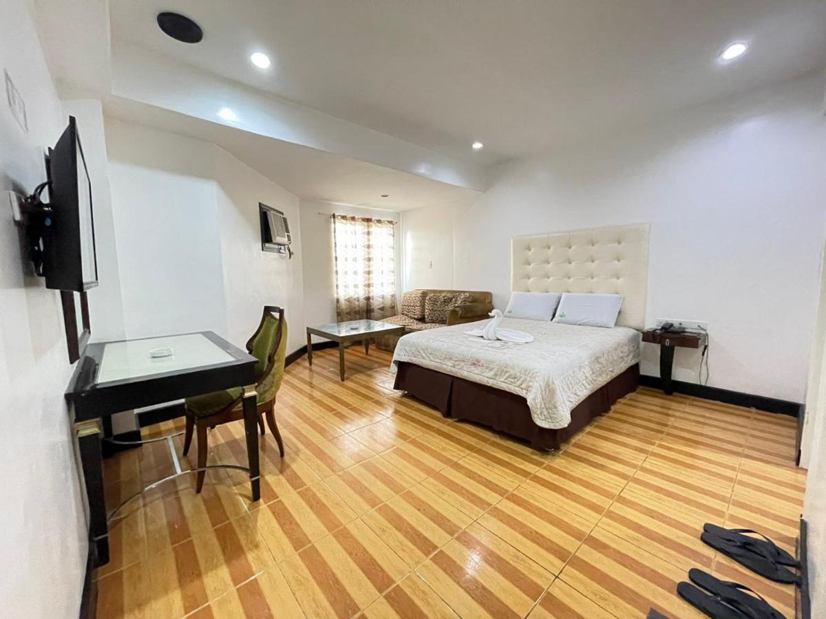 מנילה Town And Country Motel Vmapa מראה חיצוני תמונה